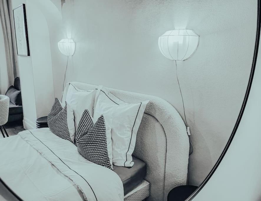 Suite Opium Lione Esterno foto