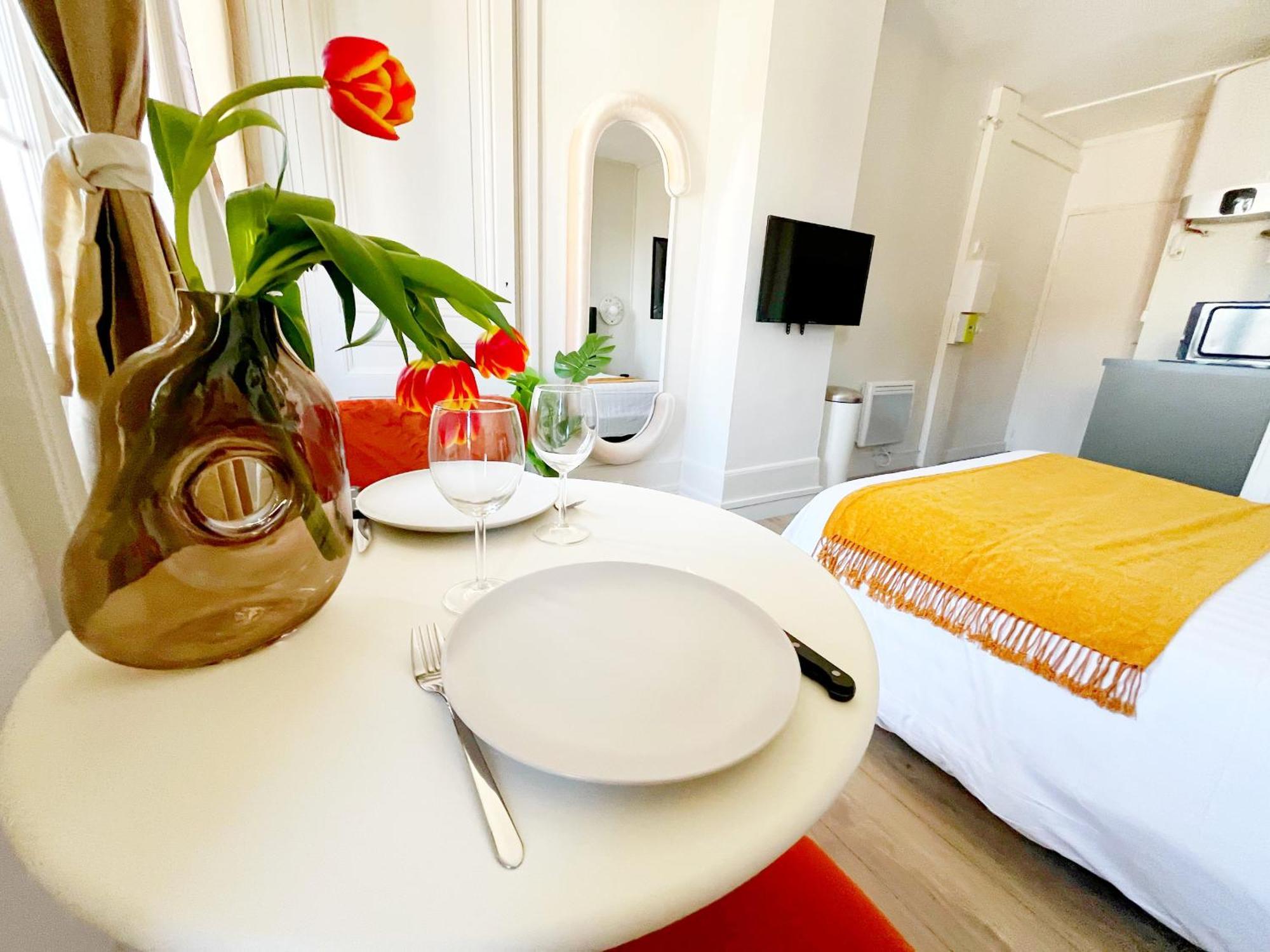 Suite Opium Lione Esterno foto